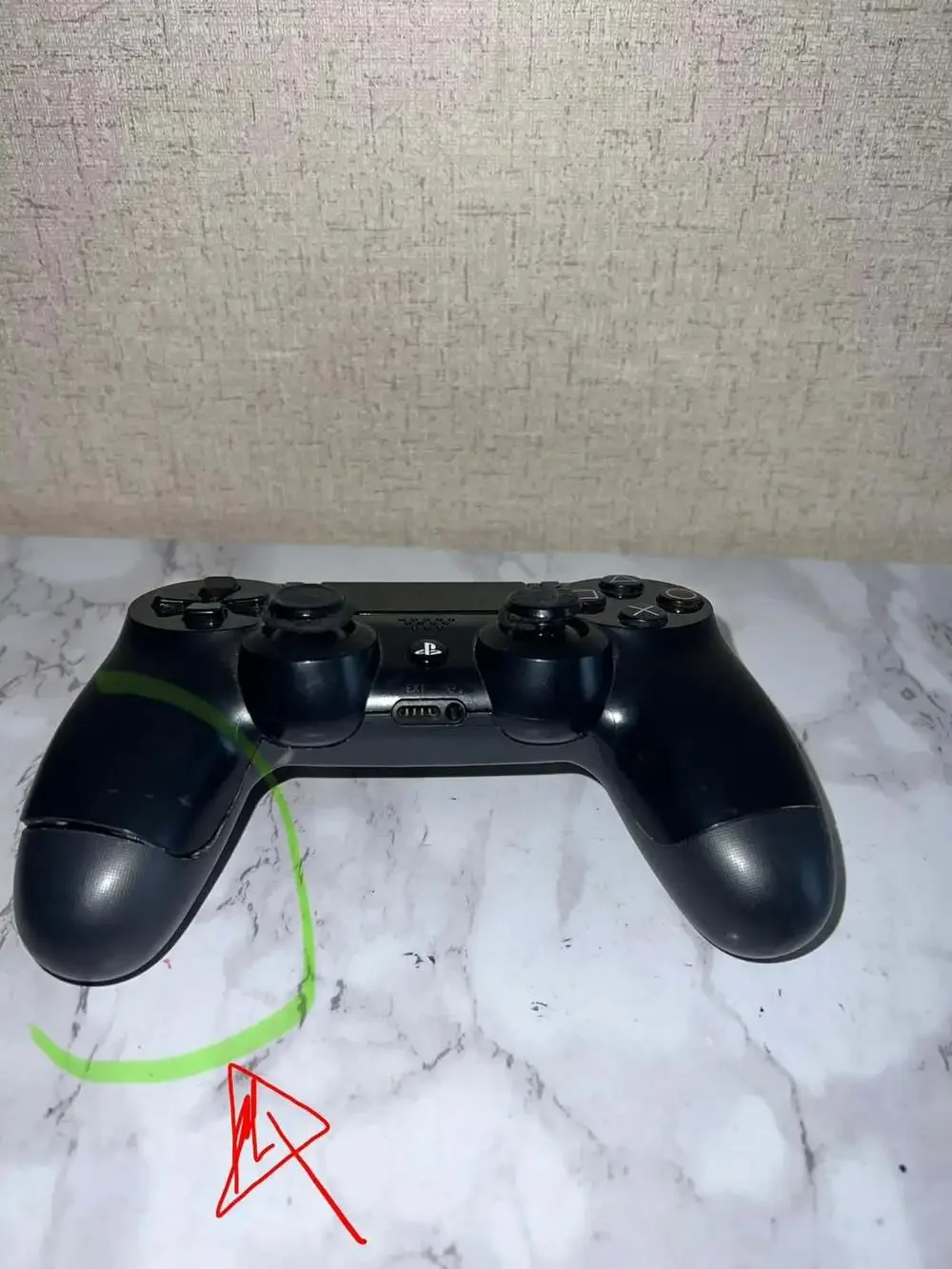 Sony PlayStation 4 DualShock 4 Wireless Controller - Black